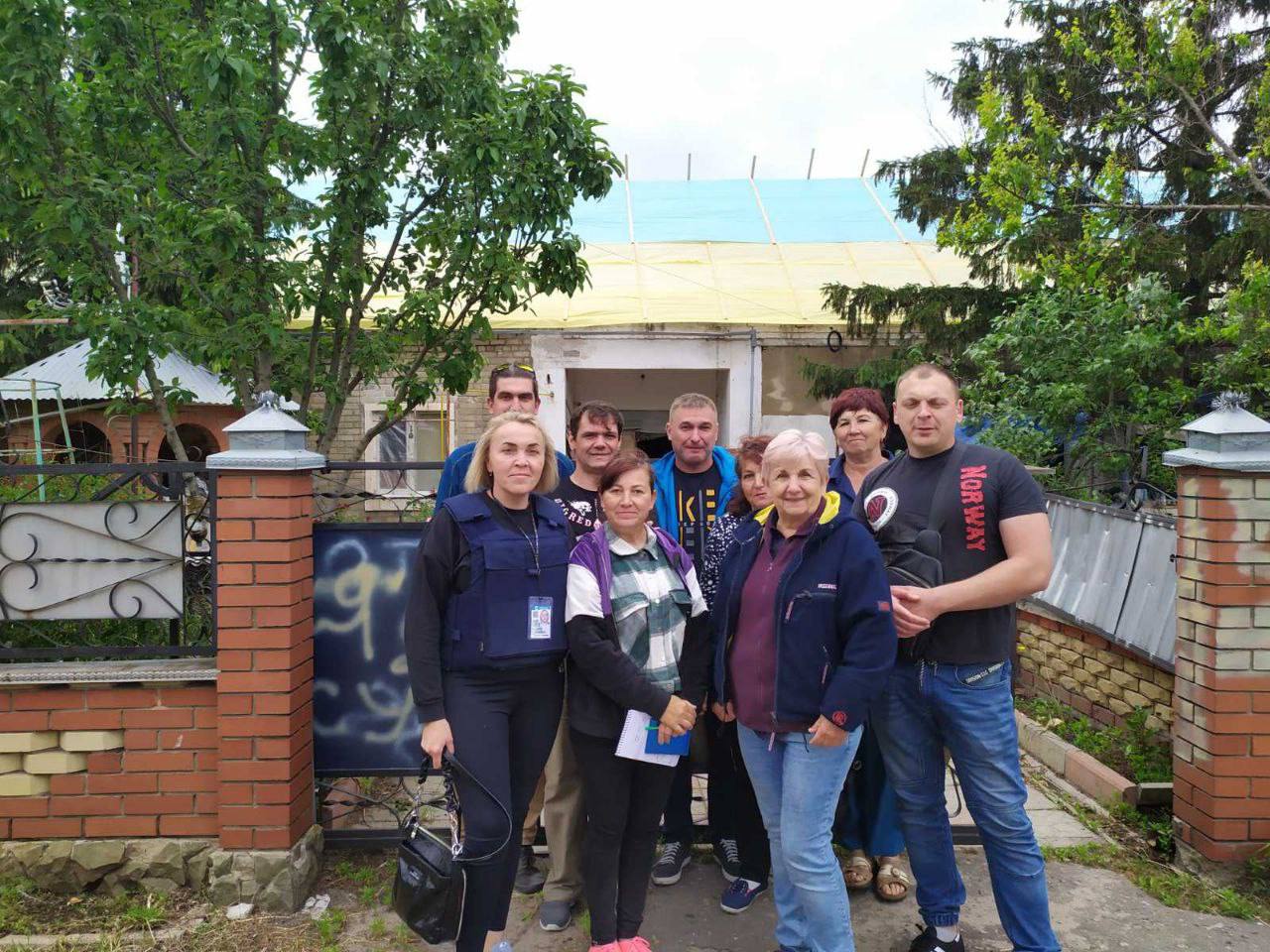 Ми, жителі с.Оскіл, Ізюмського району, Харківській області щиро вдячні благодійному фонду "Карітас Харків" за допомогу!